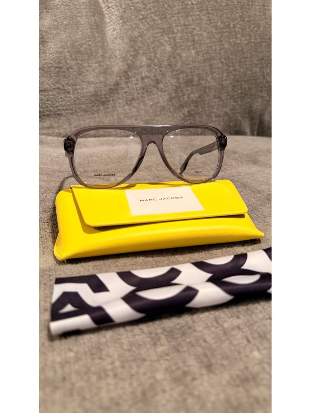 NEW Marc Jacobs Gray Aviator Eyeglasses with Case and Cloth